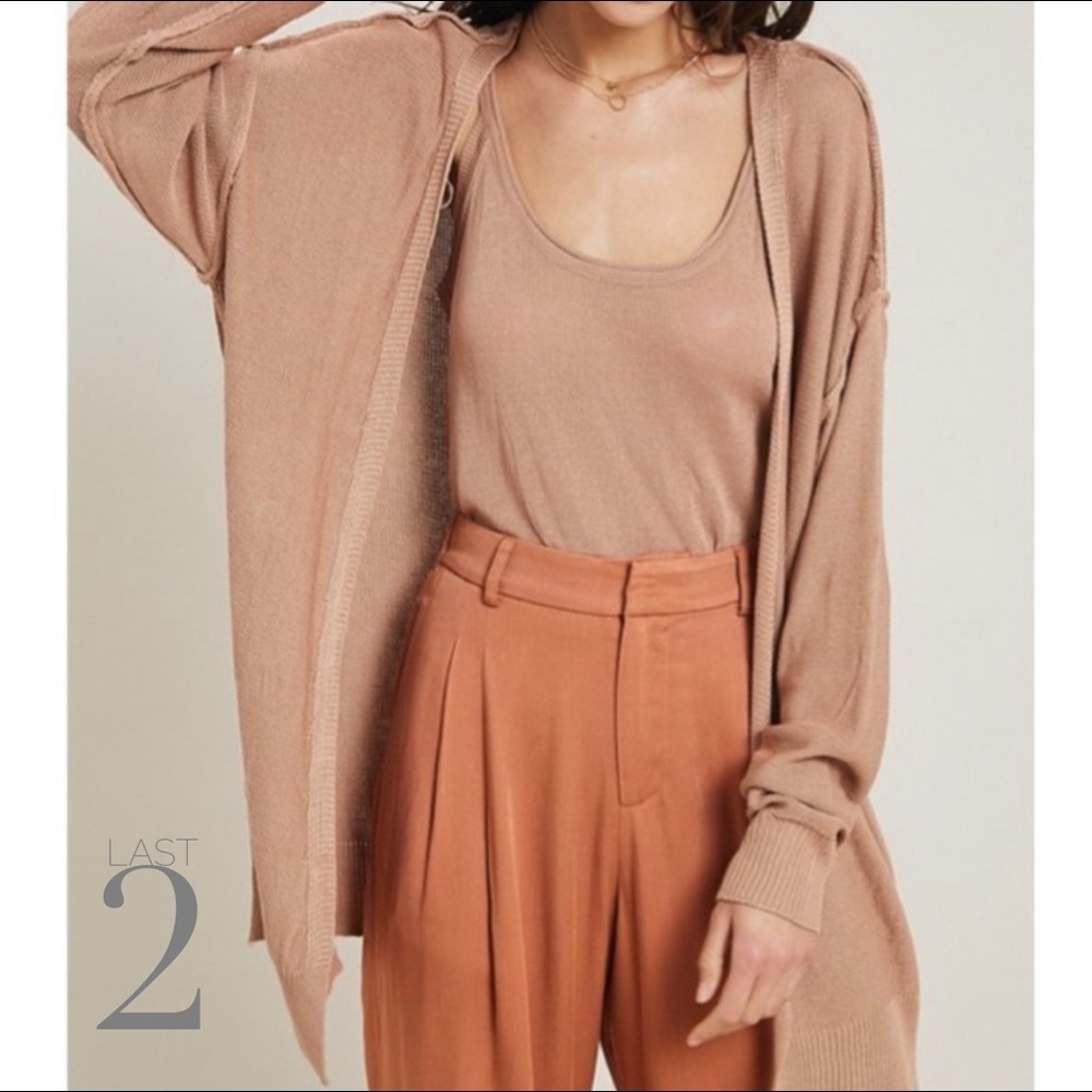 “BEACH” Cami Tank of ZUMA BEACH Set in Rosy Sun